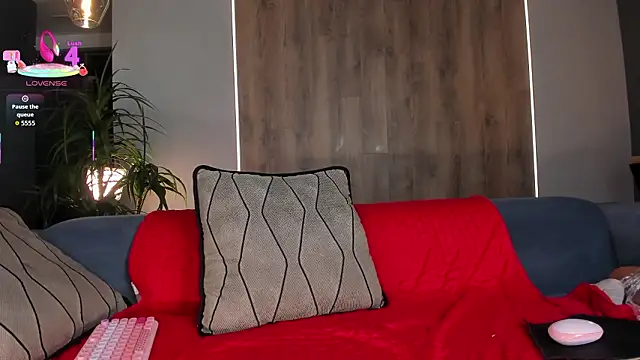 ashleyjhonson - AshleyJhonson's free webcam - UK Sex Cams