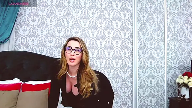 FirstTimePam's Live XXX Chat