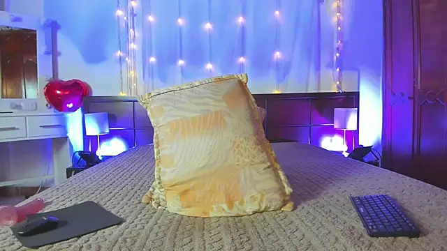 MiaMarin_hot live sex cam