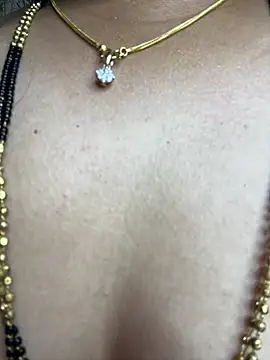 kannadatelugugirl (F young) - New Home