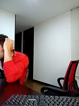 esmeralda333 (Ask my age) - Show shower