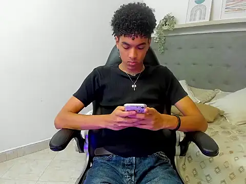 wes_gibbings - Wes_gibbings's free webcam - UK Sex Cams