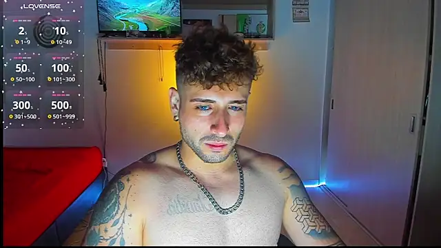 ares_blue - Ares_blue's free webcam - UK Sex Cams