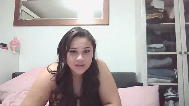 luxeivy25 - Luxeivy25's free webcam - UK Sex Cams