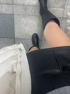 yimisun01 live sex cam