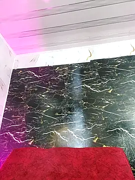 crislingery_dolli's room