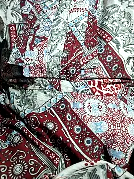 priya_bong - Priya_Bong's free webcam