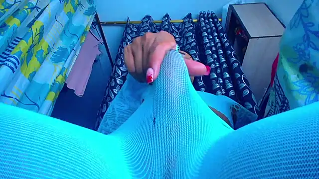 ts_veryhot - Ts_veryhot's free webcam