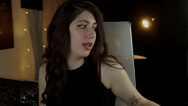 mary_miiller - Mary_Miiller's free webcam