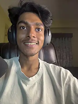 thecatfishh - Thecatfishh's free webcam