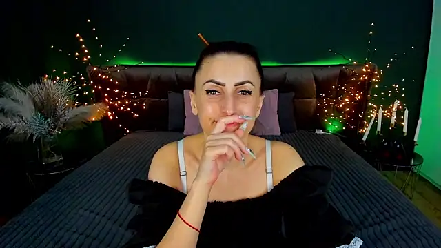 rebecca_diamond - Rebecca_Diamond's free webcam