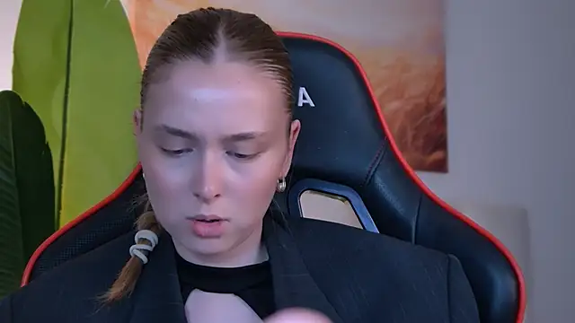 jennifergraces - JenniferGraces's free webcam