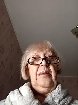 Webcam Model (Anatolia5961) is live