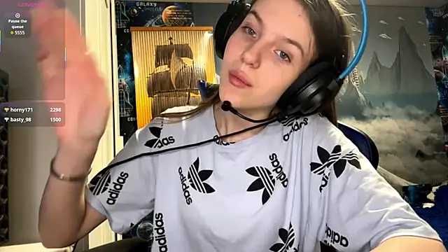 elira_breeze - Elira_Breeze's free webcam