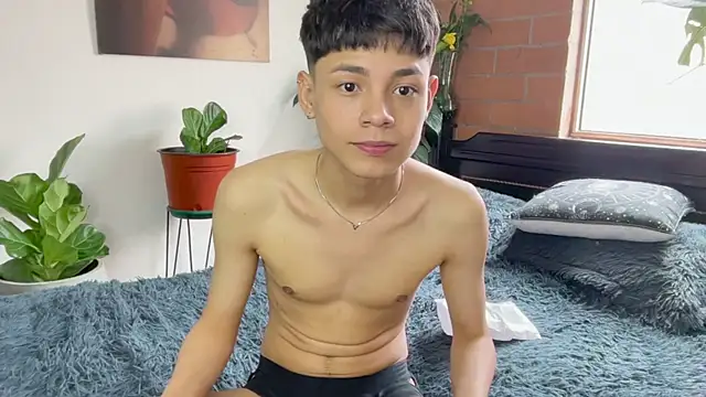 Andy_Belier23's live cam