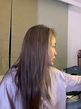 美女tw_feibaby在线直播