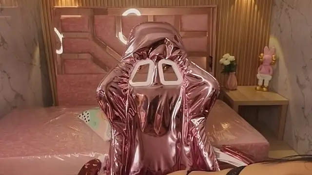 m_eris_s - M_eris_s's free webcam