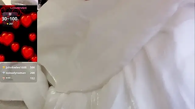 美女Tw_Zoella在线直播