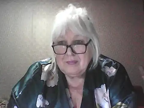 alexia64231 - Alexia64231's free webcam