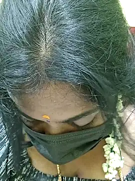 Webcam Model (Tamil_Mithra)  is live.Free join now!