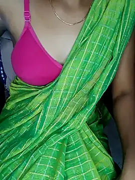 Webcam Model (Godavari_pilla)  is live.Free join now!