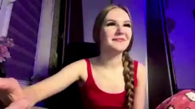 tinytifa - TinyTifa's free webcam