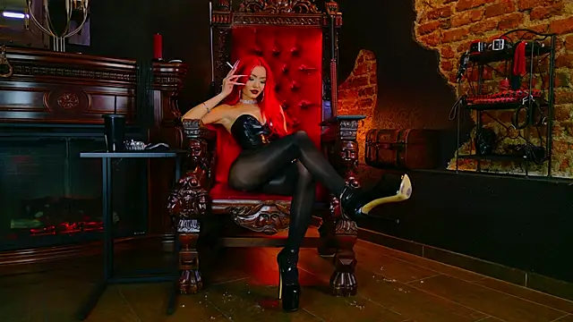 moniqueresse - MoniqueResse's free webcam