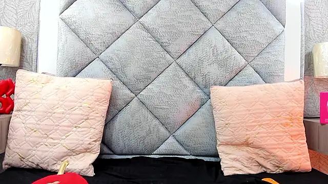 lunakellerr - Lunakellerr's free webcam