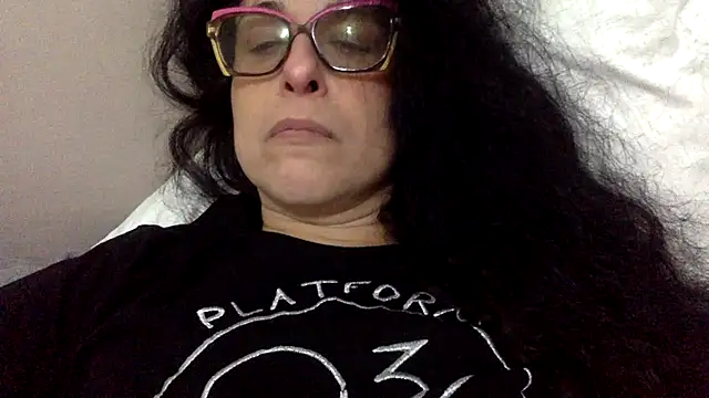 crudeliafrancy - Crudeliafrancy's free webcam