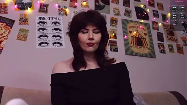 luna_blake - Luna_Blake's free webcam - UK Sex Cams