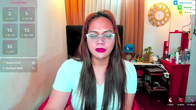 khimmadness (T young) - Cold Weather Wanna get warm with my @CUM