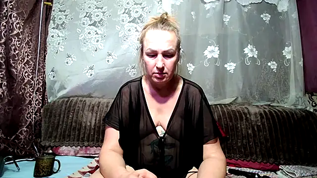 kissingyouu - Kissingyouu's free webcam - UK Sex Cams