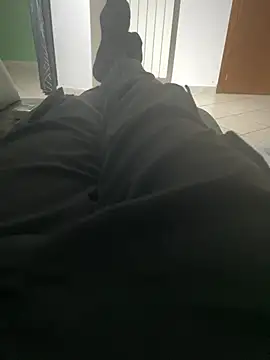 alessand180521 - Alessand180521's free webcam - UK Sex Cams