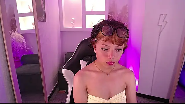 melodyy_as - Melodyy_as's free webcam