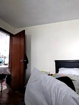 emmamelissa0521 - EmmaMelissa0521's free webcam - UK Sex Cams