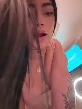 Webcam Model (Bonny_Eva) is live