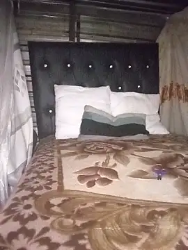 hoittytoittyxx's room