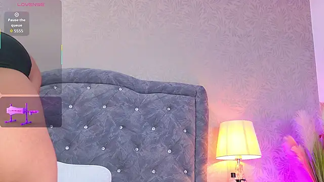 zafiroclean - ZafiroClean's free webcam - UK Sex Cams