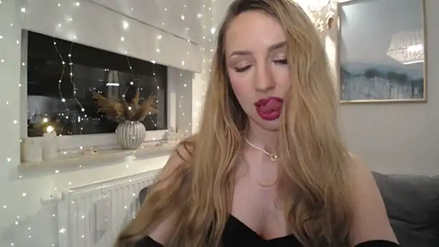 juliettediamond - JulietteDiamond's free webcam