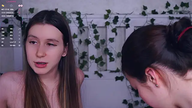 gabriellelynchard (G teen) - turn doggy style and spank ass a little