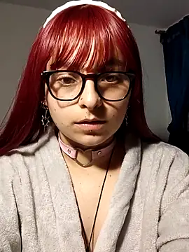 littlevalerie - Littlevalerie's free webcam