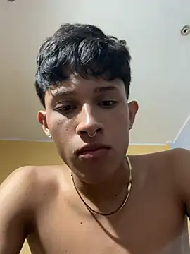 adam_hottie - Adam_hottie's free webcam