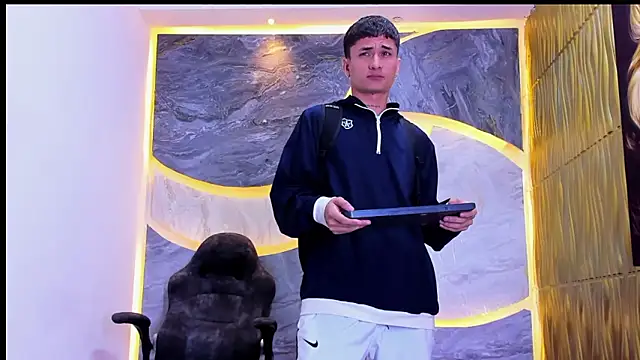 matheus_ic_ - Matheus_Ic_'s free webcam