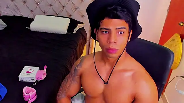 Andrew_wolf7 live sex cam