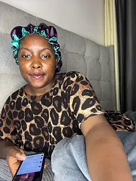 prettiepearl - Prettiepearl's free webcam - UK Sex Cams