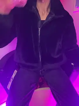 yasar-xxxl - Yasar-Xxxl's free webcam - UK Sex Cams