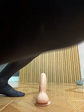 bunny_bicht live sex cam