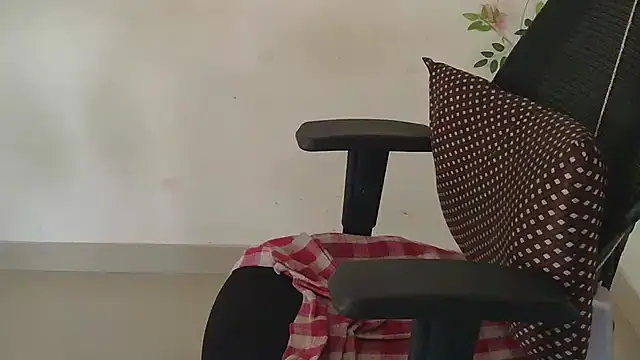 punemodel - Punemodel's free webcam