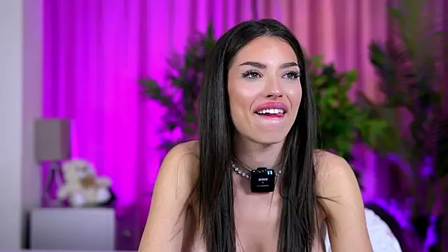 LalaRoze live sex cam