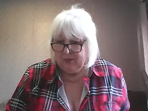 alexia64231 - Alexia64231's free webcam